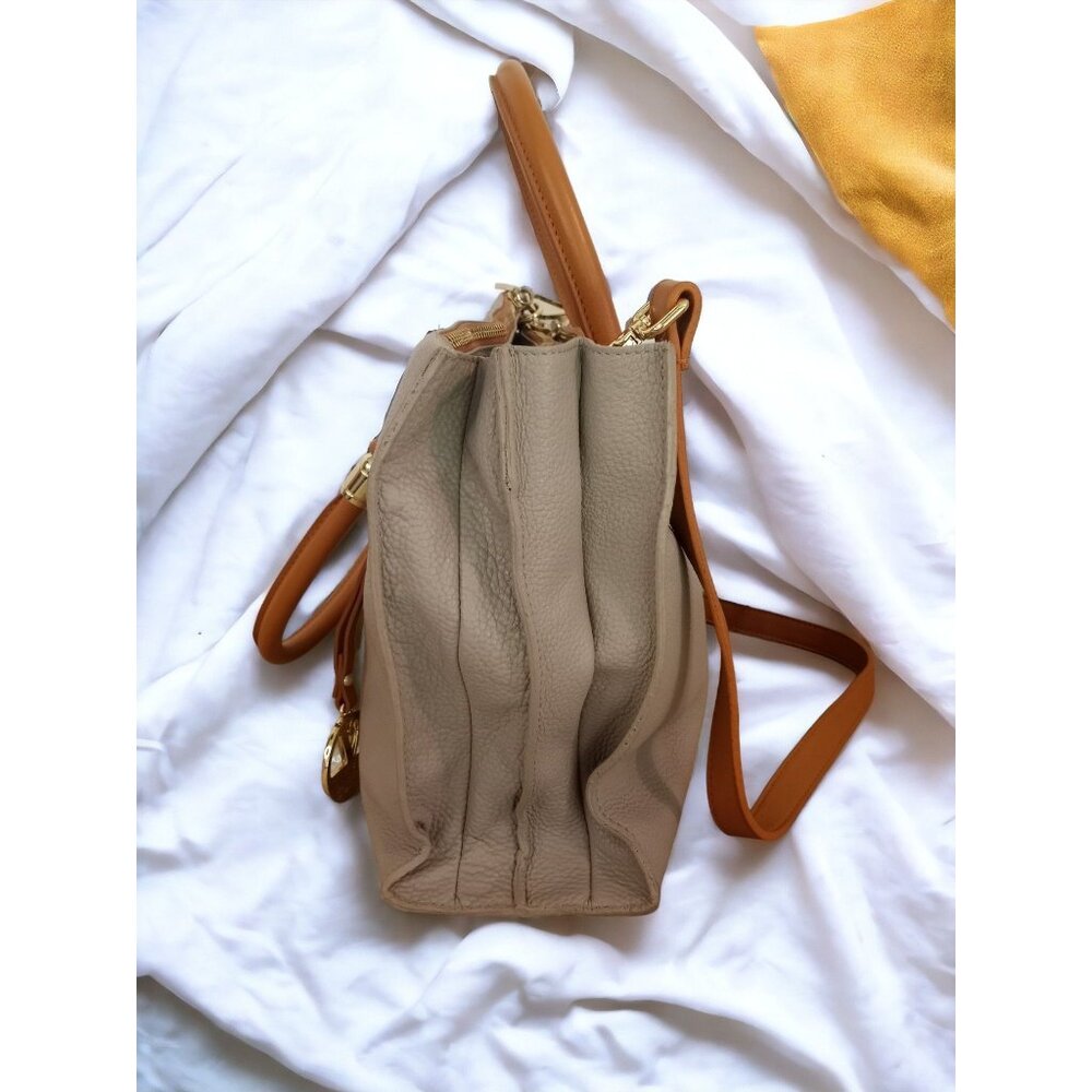 Valentina Tradizone Italiana Beige Pebbled Leather Crossbody Shoulder Bag - Picture 4 of 16